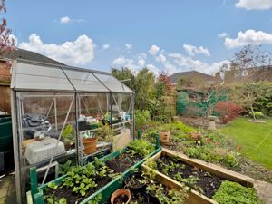 Photo 24- click for photo gallery